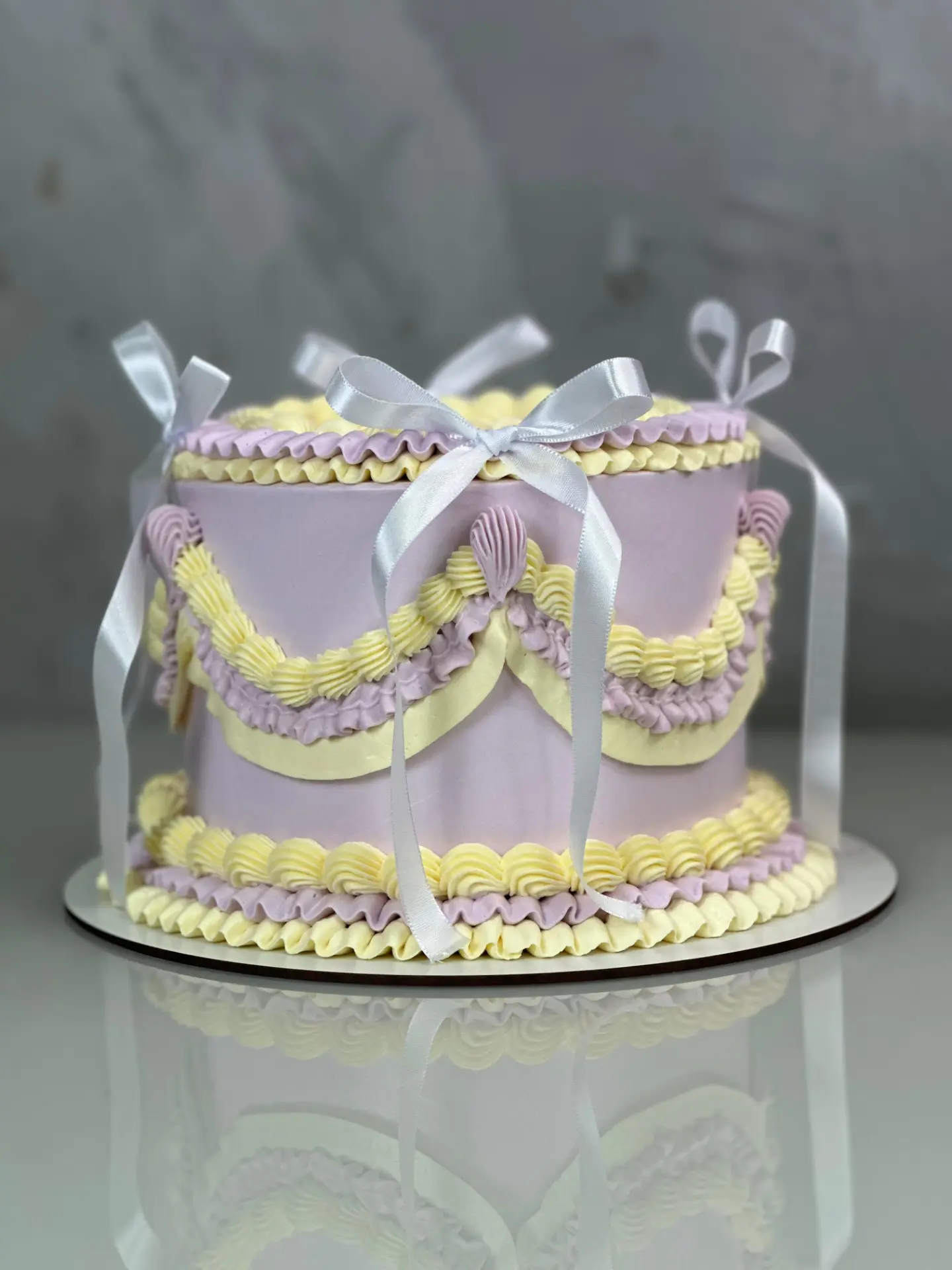 Decoração Vintage Cake feita com chantininho