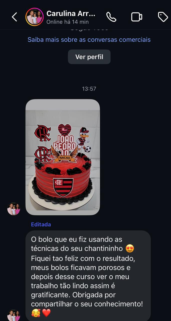 Print de mensagem de aluna mostrando o bolo com chantininho feito após o treinamento